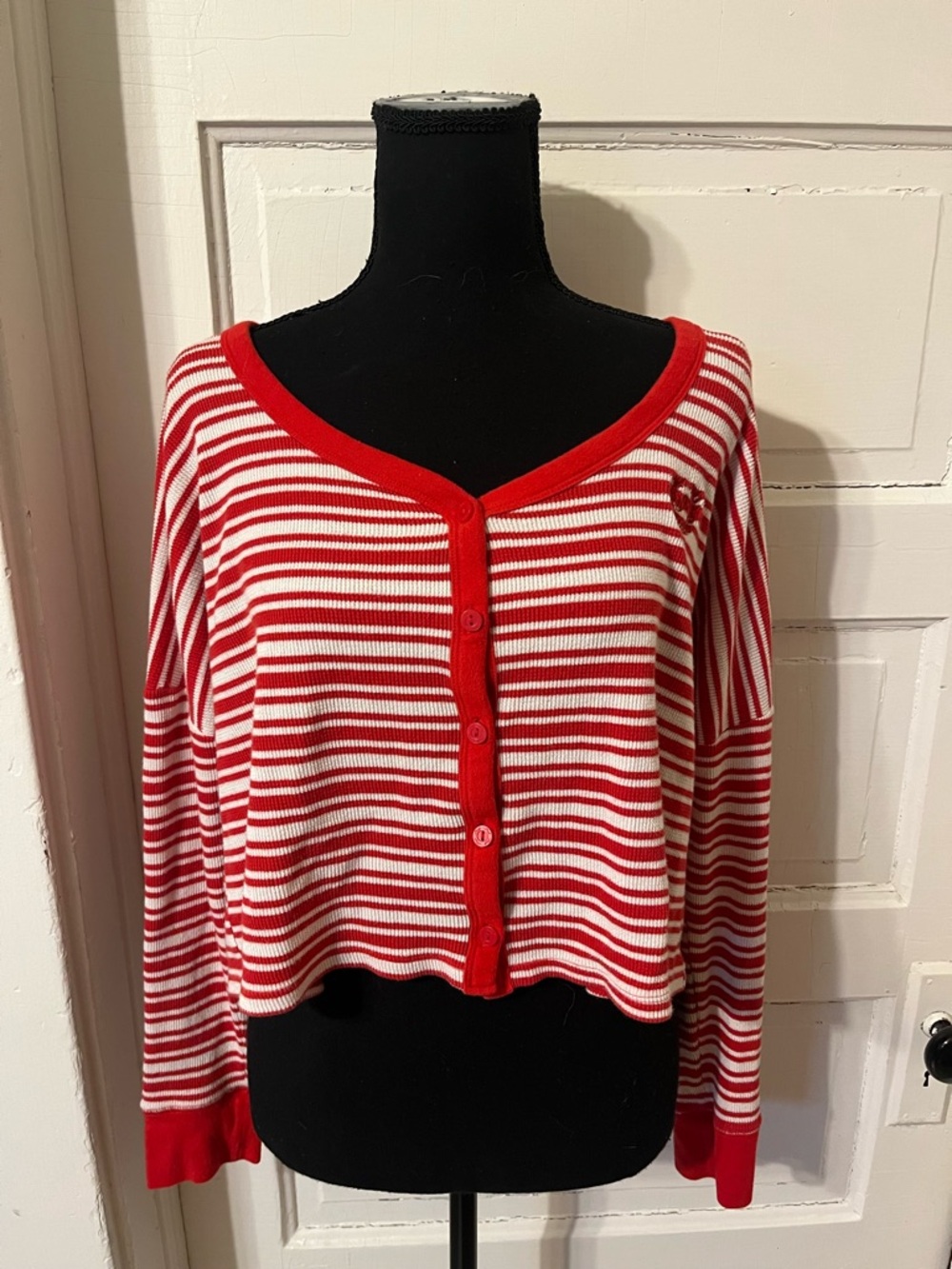 VS PINK Red & White Striped Button-Front Women’s Oversized Crop Top